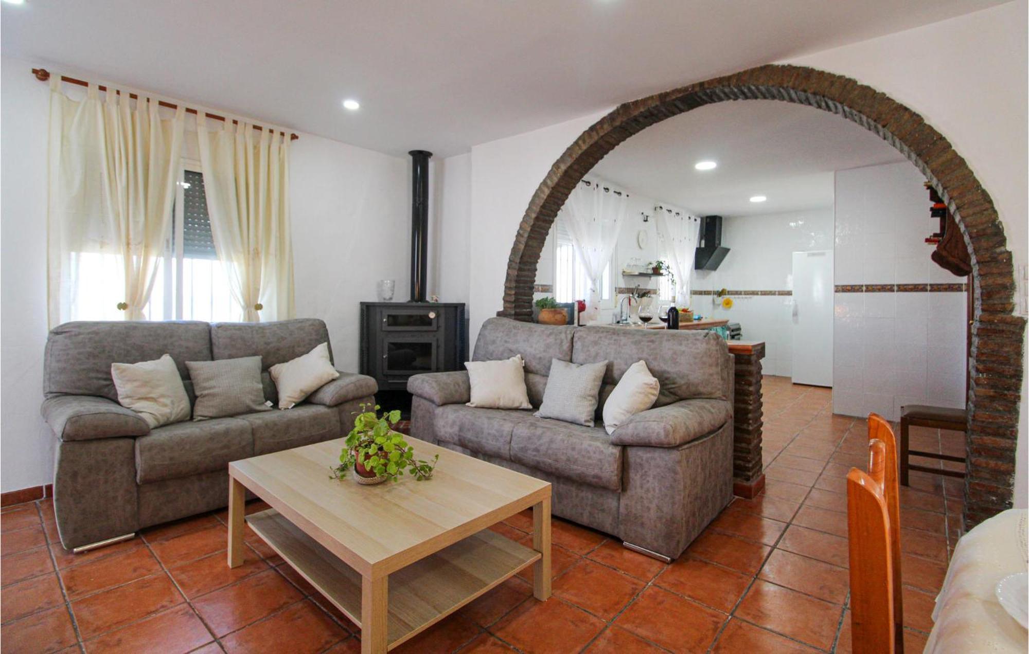4 Bedroom Gorgeous Home In Sedella Luaran gambar