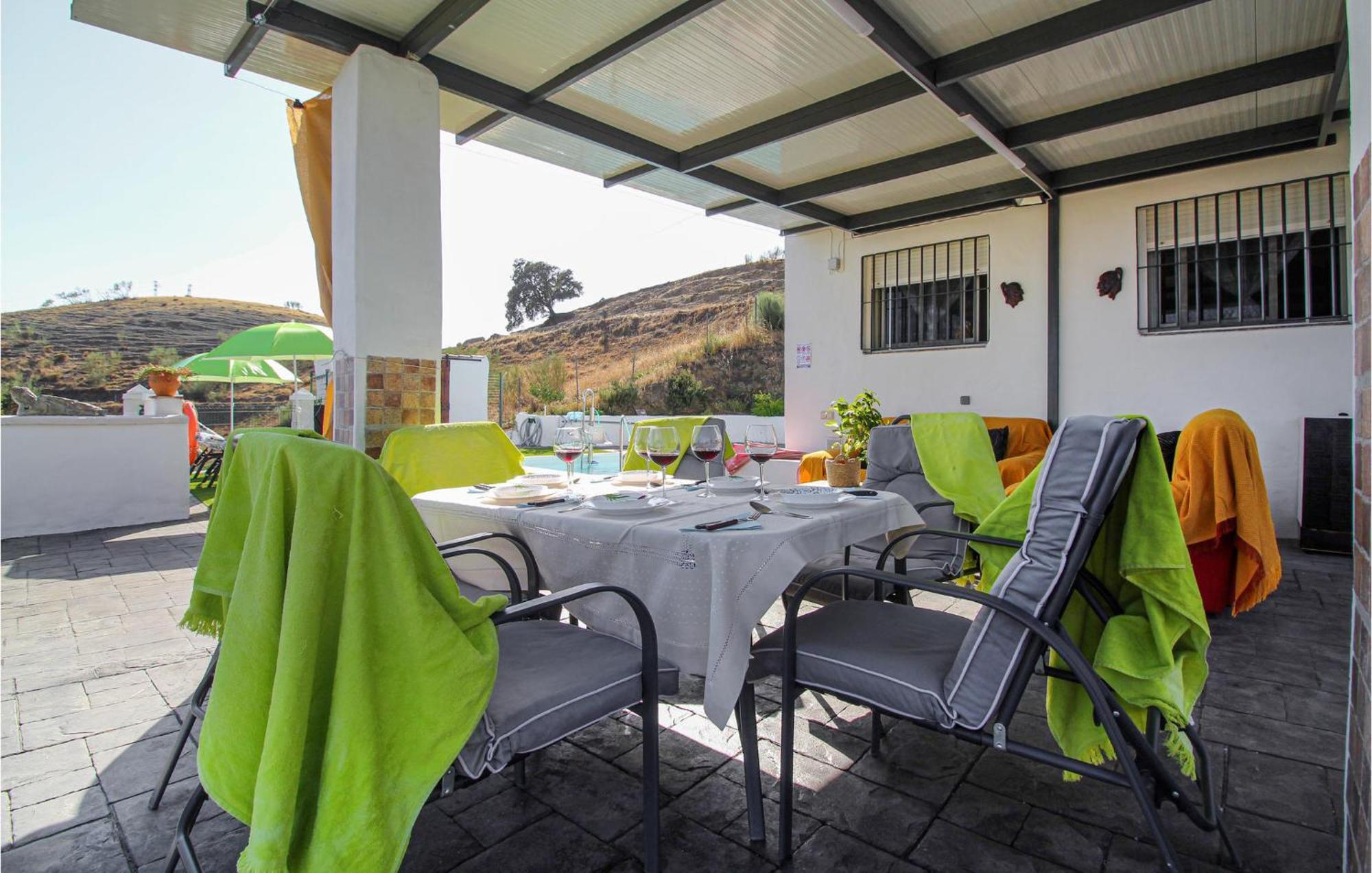 4 Bedroom Gorgeous Home In Sedella Luaran gambar